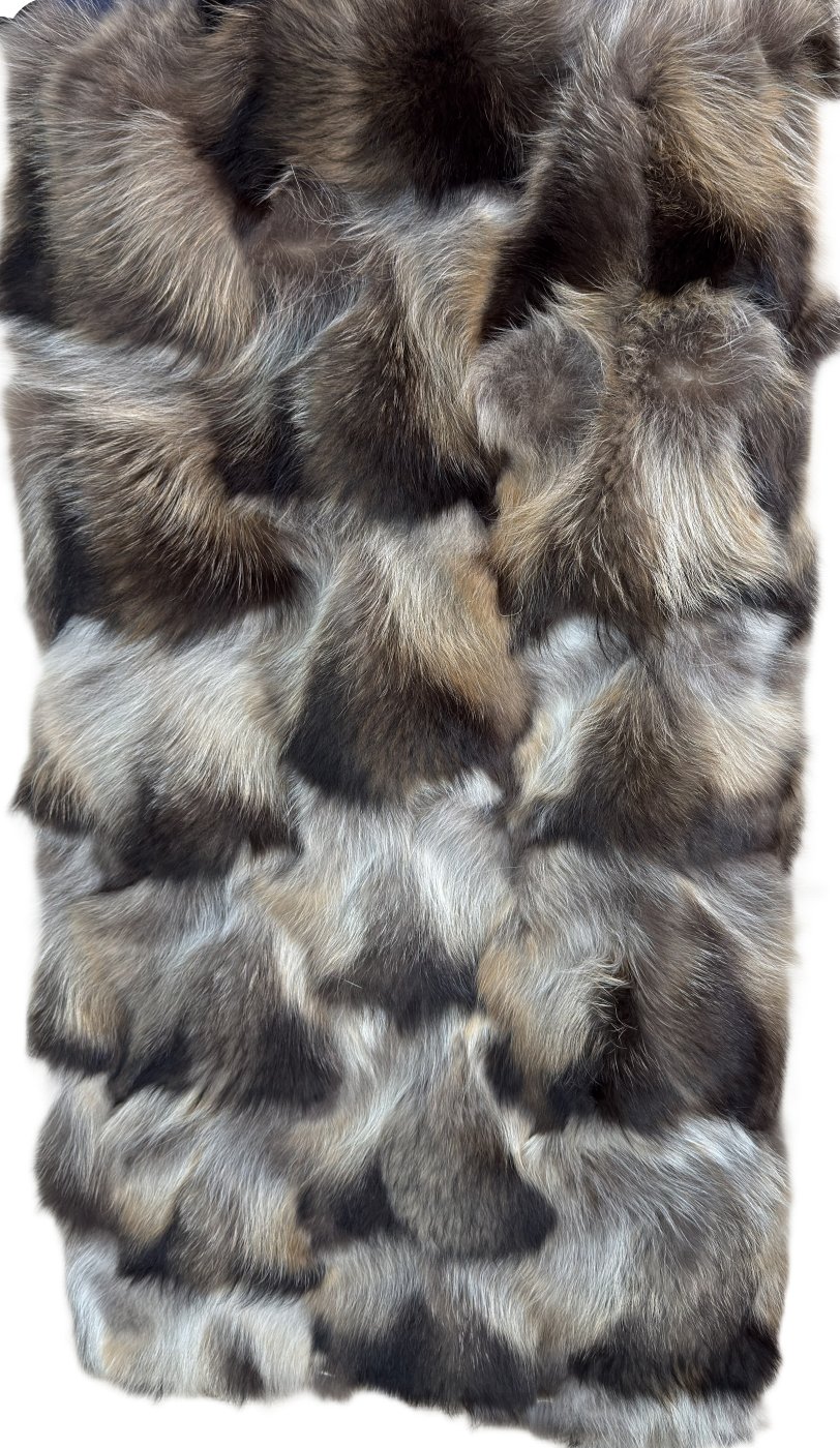 Fin Raccoon Pieces